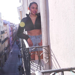 Daniel Nerea is the maid of Lavapiés. She leans out of the balcony to slut blacks... Will she succeed? ;))